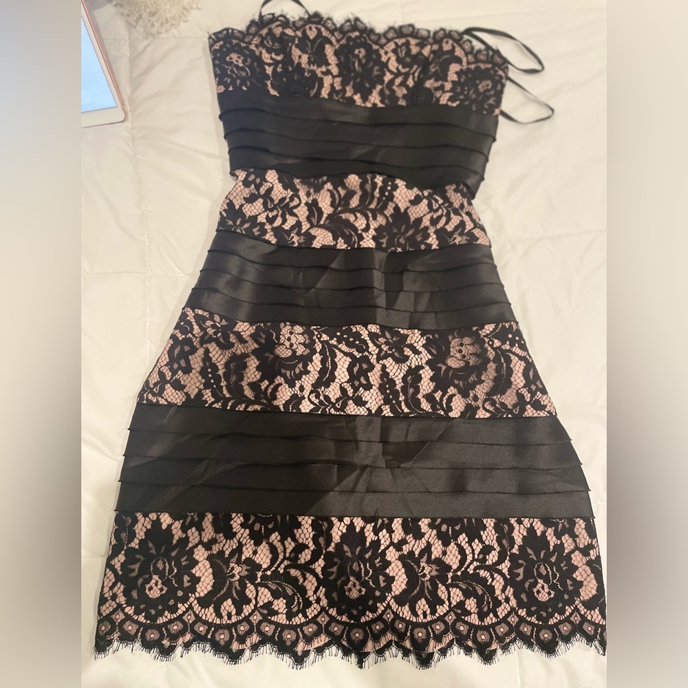 BCBGMAXAZRIA woven dress